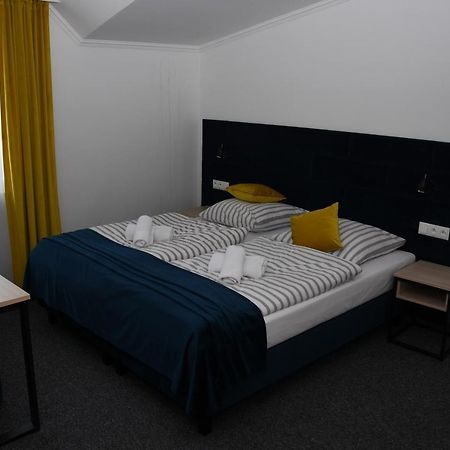 Dom Przyjec Pradziad Hotel Rogow Екстериор снимка