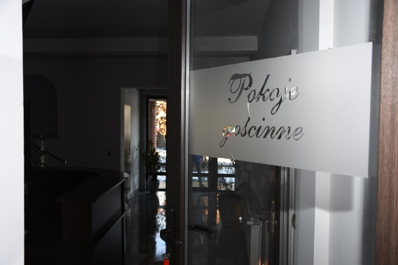 Dom Przyjec Pradziad Hotel Rogow Екстериор снимка