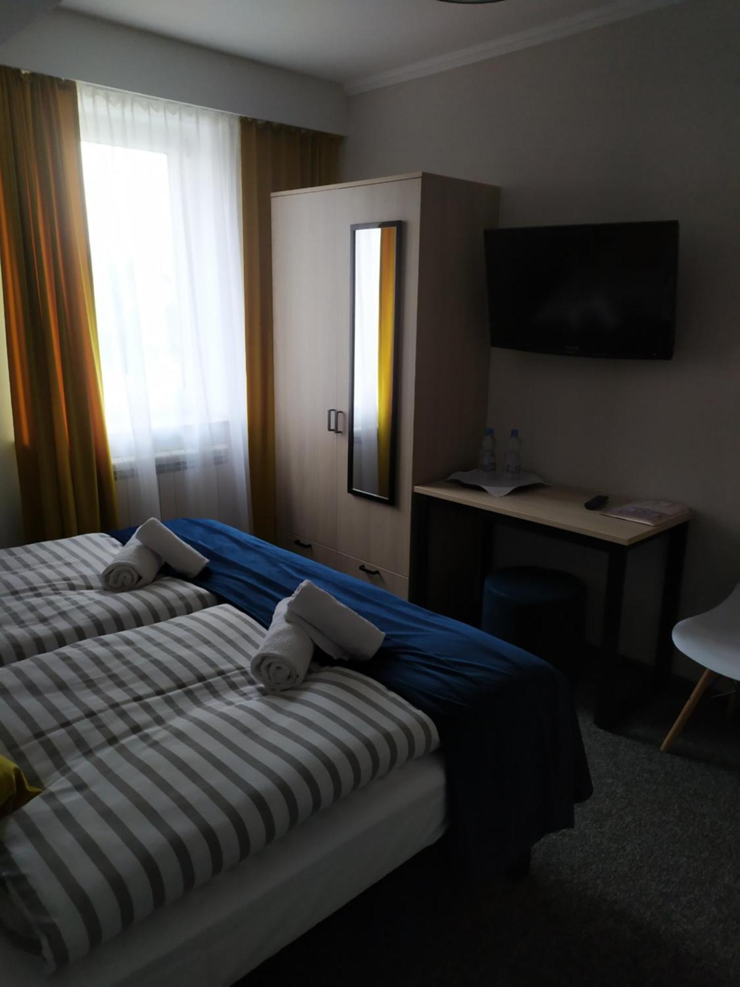 Dom Przyjec Pradziad Hotel Rogow Екстериор снимка